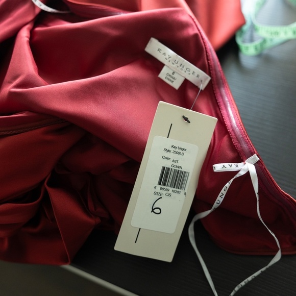 Kay Unger Izabella One Shoulder Gown Red Size 6 - Picture 9 of 15